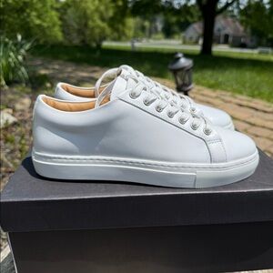 Thursday white low top sneaker